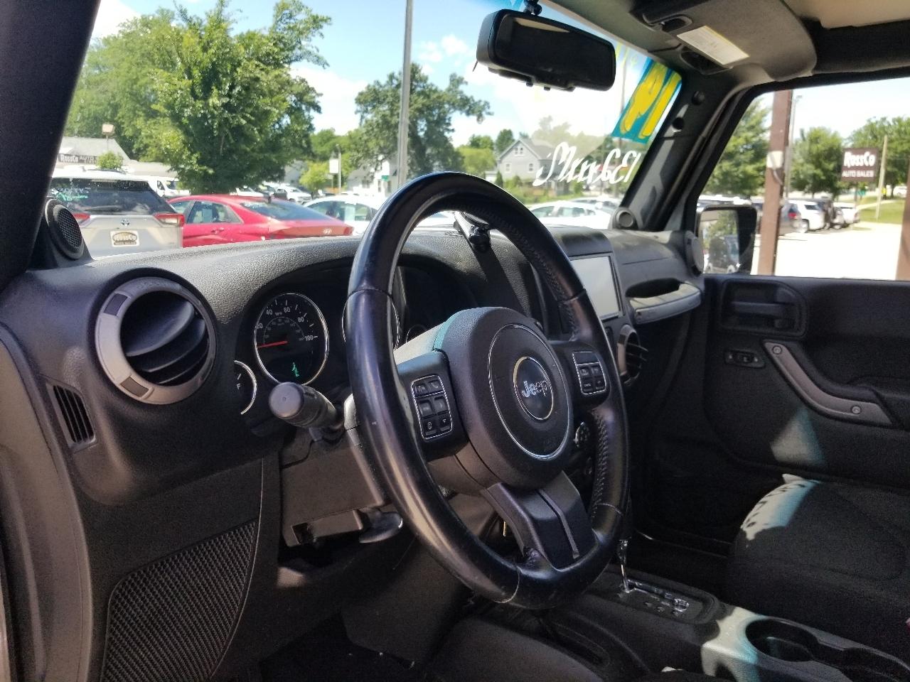 Jeep Wrangler Unlimited 4WD 4dr Sport 2014