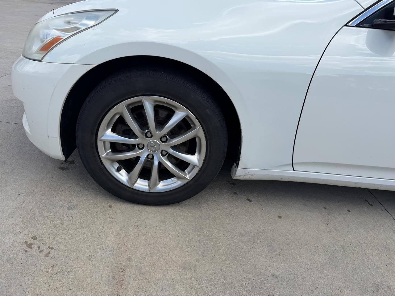 Infiniti G37 Sedan 4dr x AWD 2009
