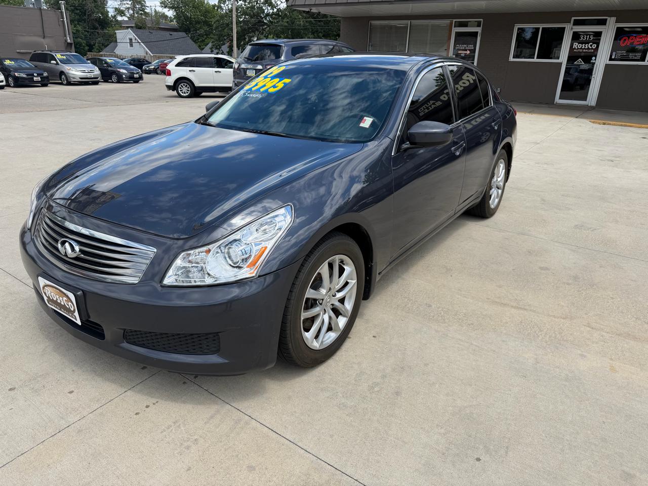 Infiniti G37 Sedan 4dr x AWD 2009