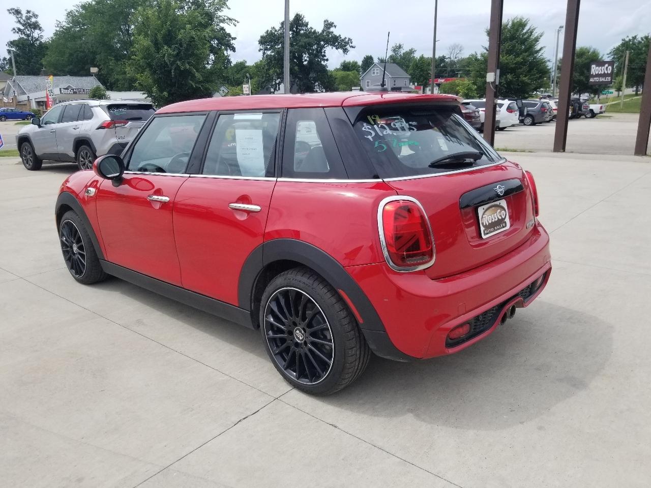 MINI Hardtop 4 Door Cooper S FWD 2019