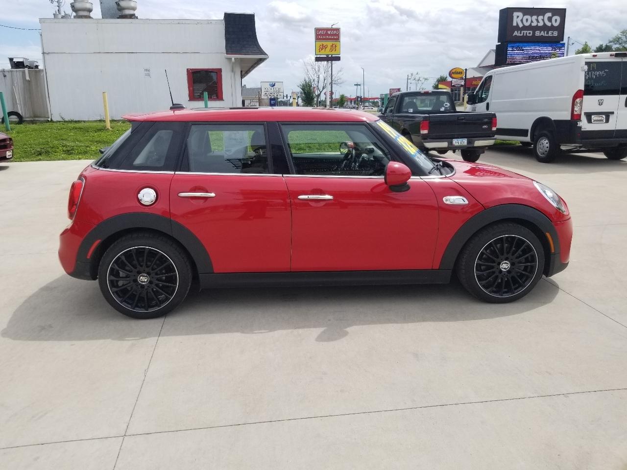 MINI Hardtop 4 Door Cooper S FWD 2019