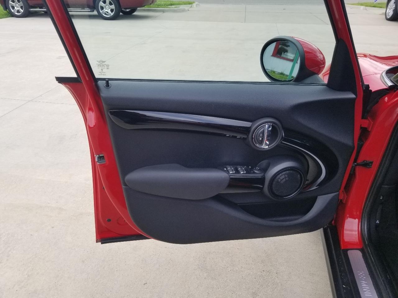 MINI Hardtop 4 Door Cooper S FWD 2019