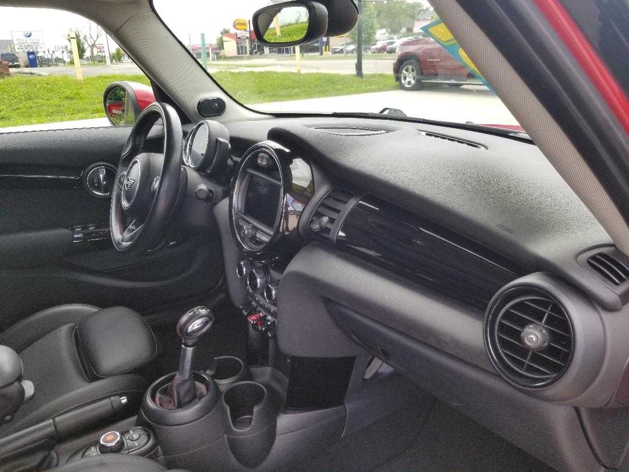 MINI Hardtop 4 Door Cooper S FWD 2019