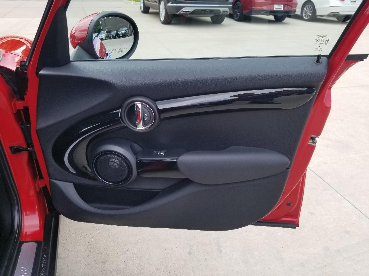 MINI Hardtop 4 Door Cooper S FWD 2019