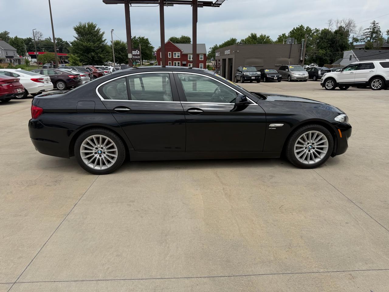 BMW 5 Series  2012