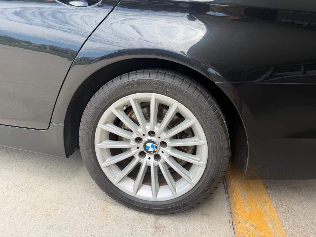 BMW 5 Series  2012