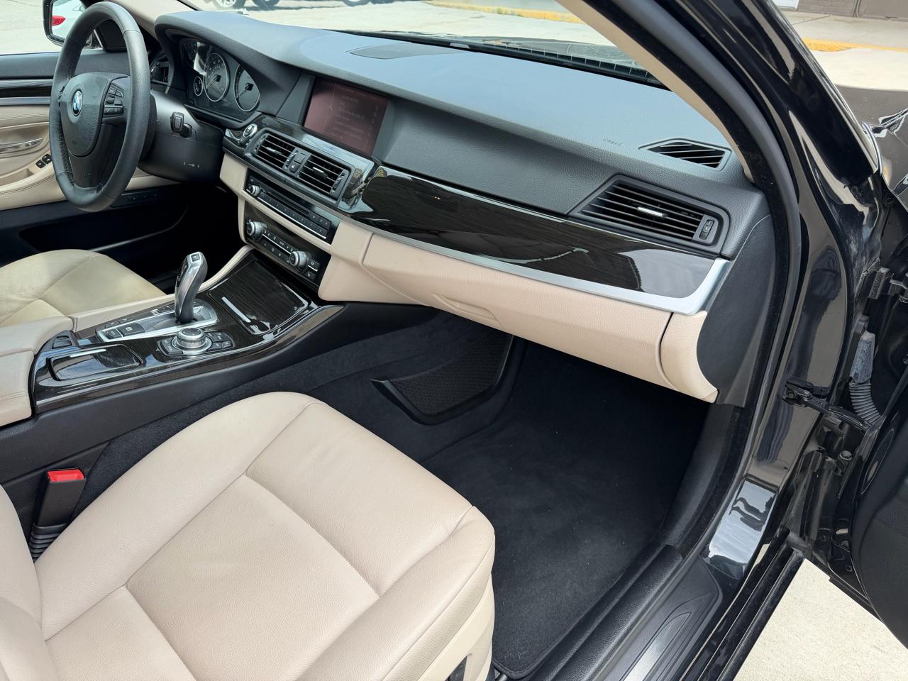 BMW 5 Series  2012