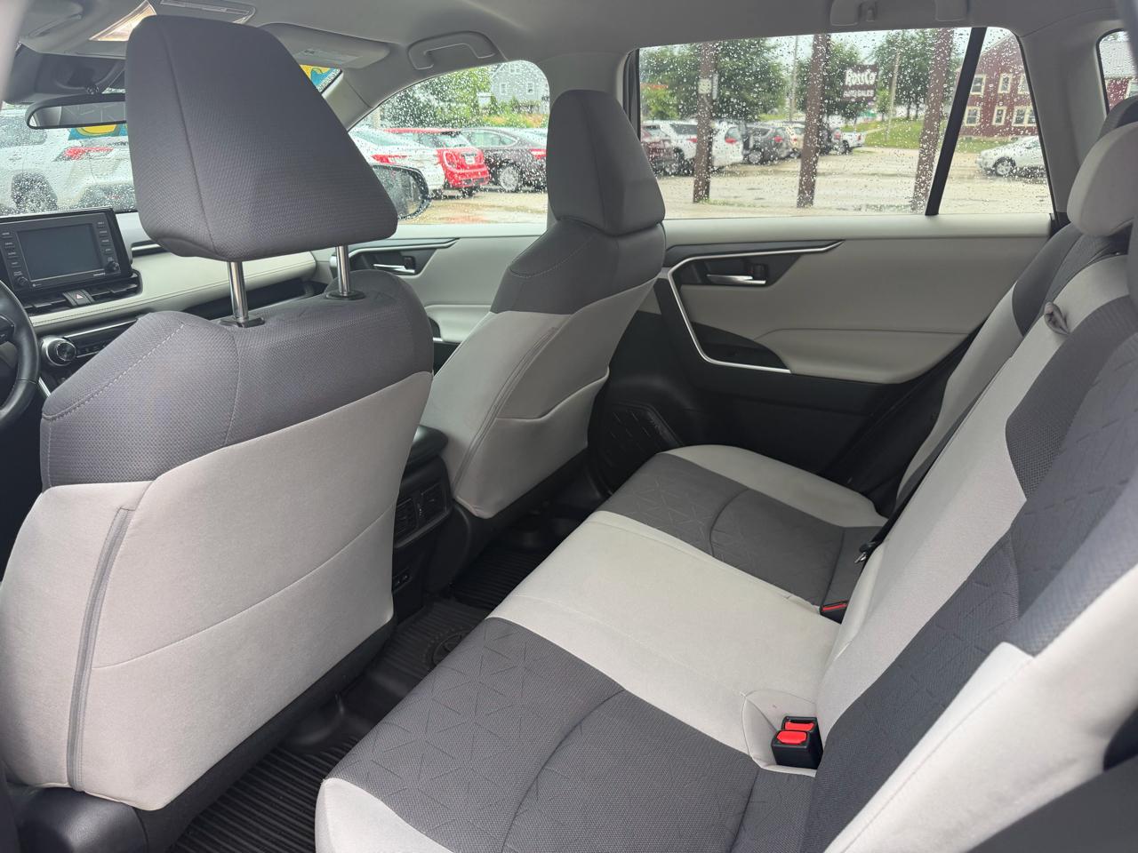 Toyota RAV4 Hybrid XLE AWD (Natl) 2022