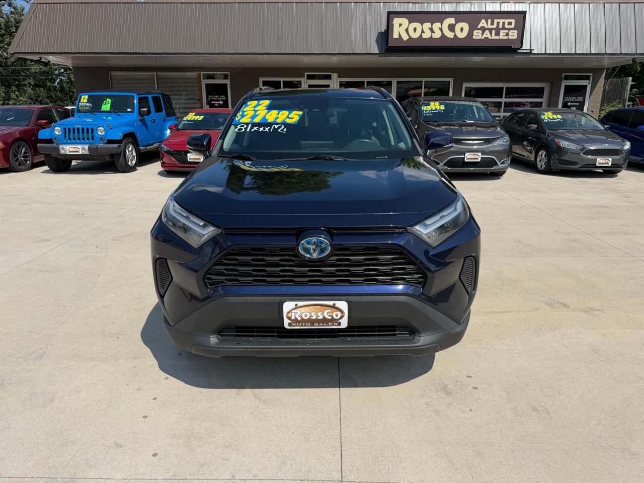 Toyota RAV4 Hybrid XLE AWD (Natl) 2022