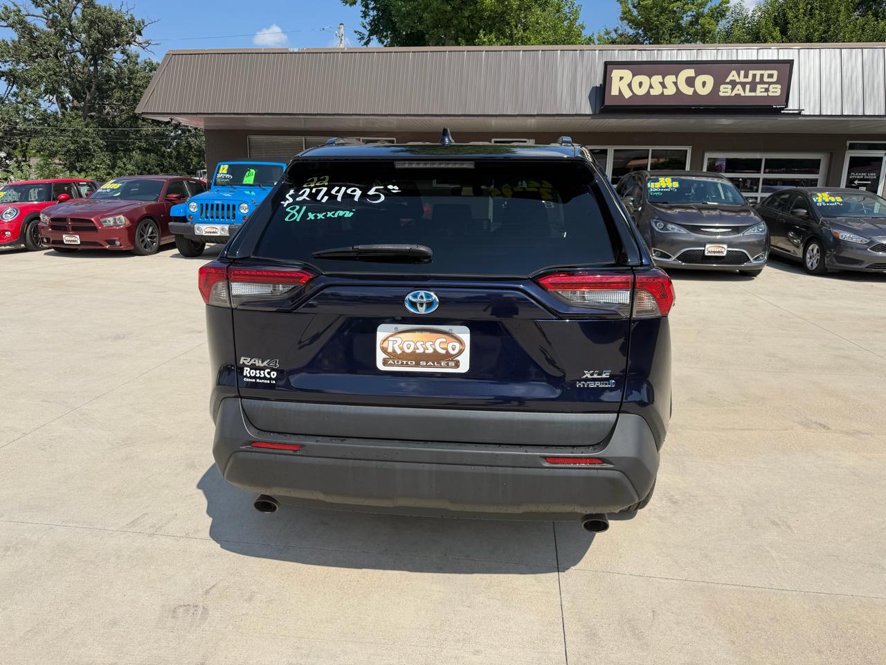 Toyota RAV4 Hybrid XLE AWD (Natl) 2022