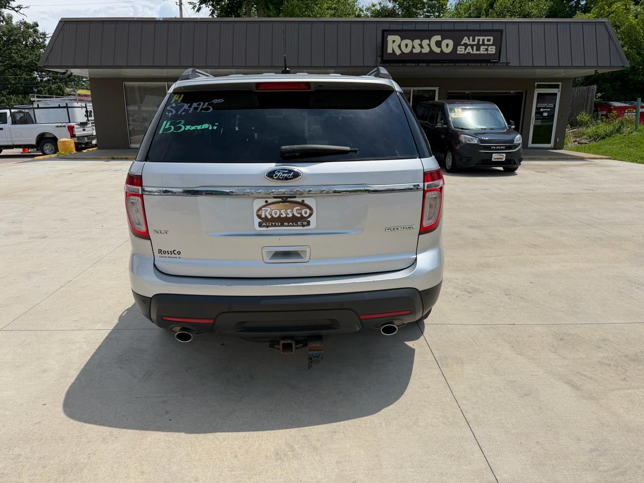 Ford Explorer FWD 4dr XLT 2014