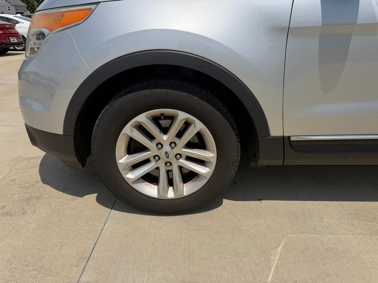 Ford Explorer FWD 4dr XLT 2014
