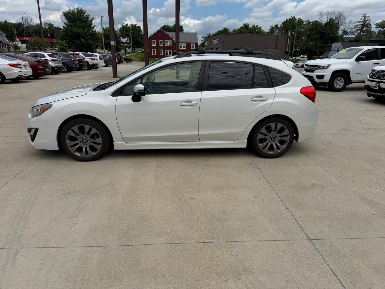 Subaru Impreza Wagon 5dr CVT 2.0i Sport Limited 2015