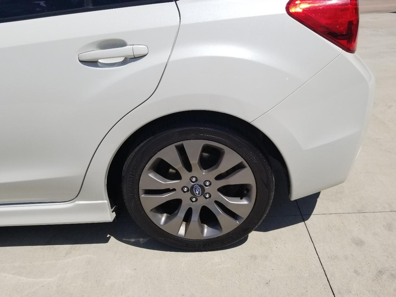 Subaru Impreza Wagon 5dr CVT 2.0i Sport Limited 2015