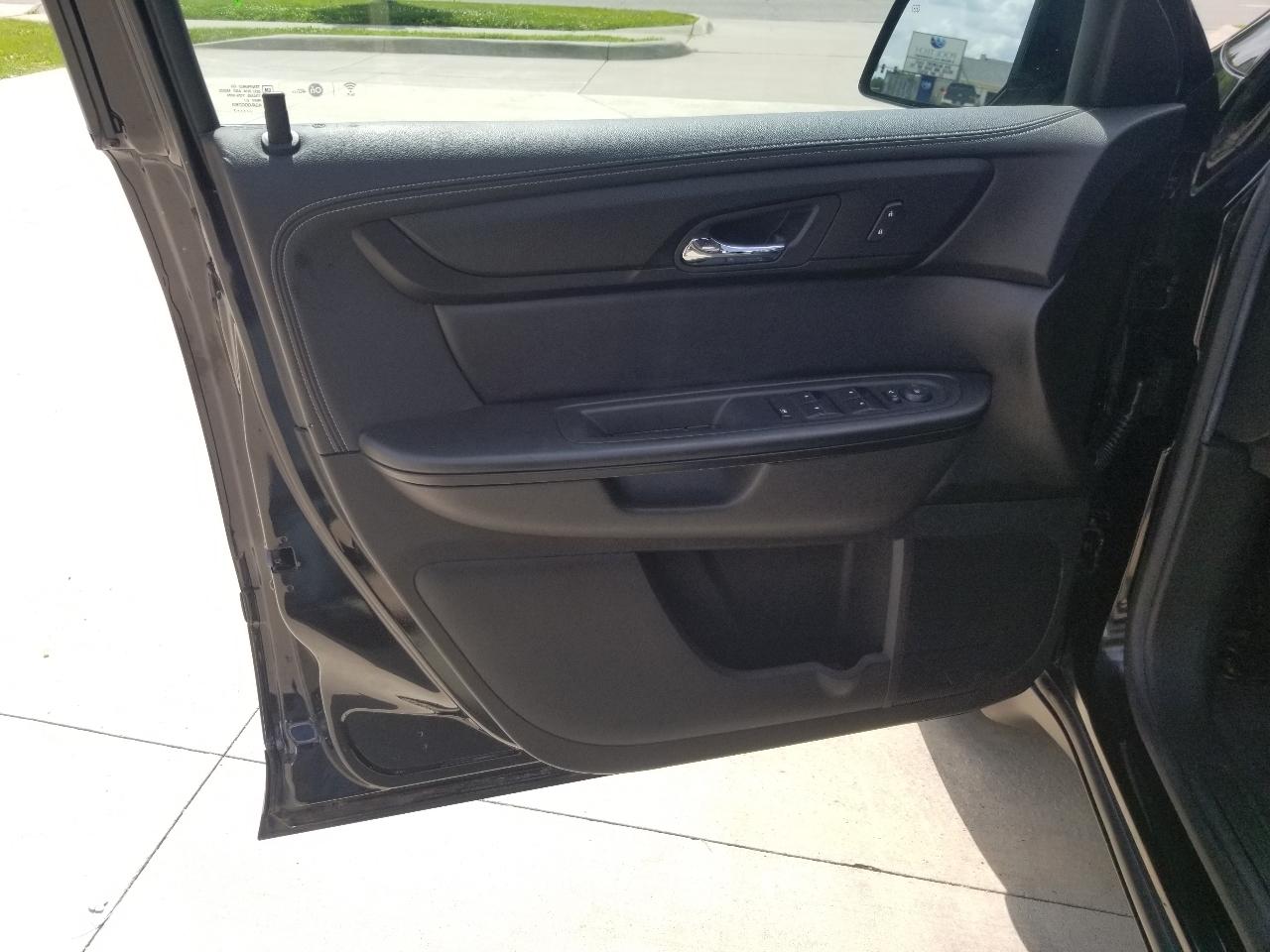 Chevrolet Traverse AWD 4dr LT w/1LT 2017