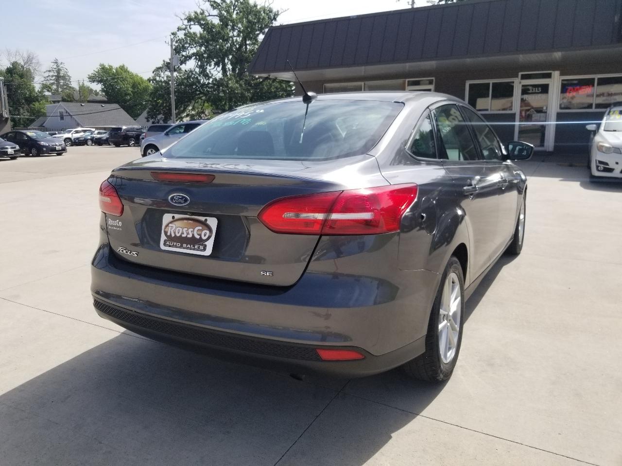 Ford Focus SE Sedan 2018