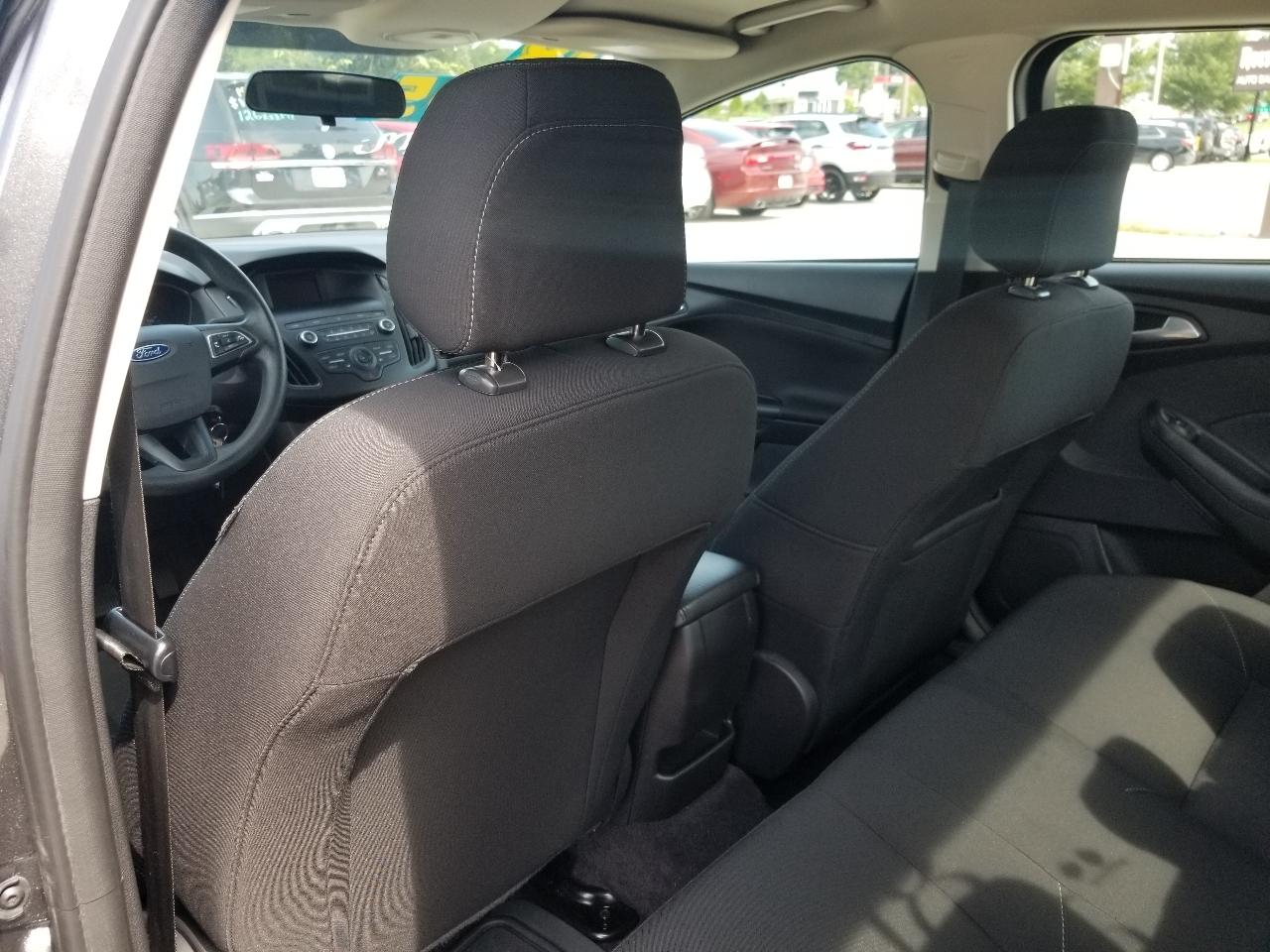 Ford Focus SE Sedan 2018