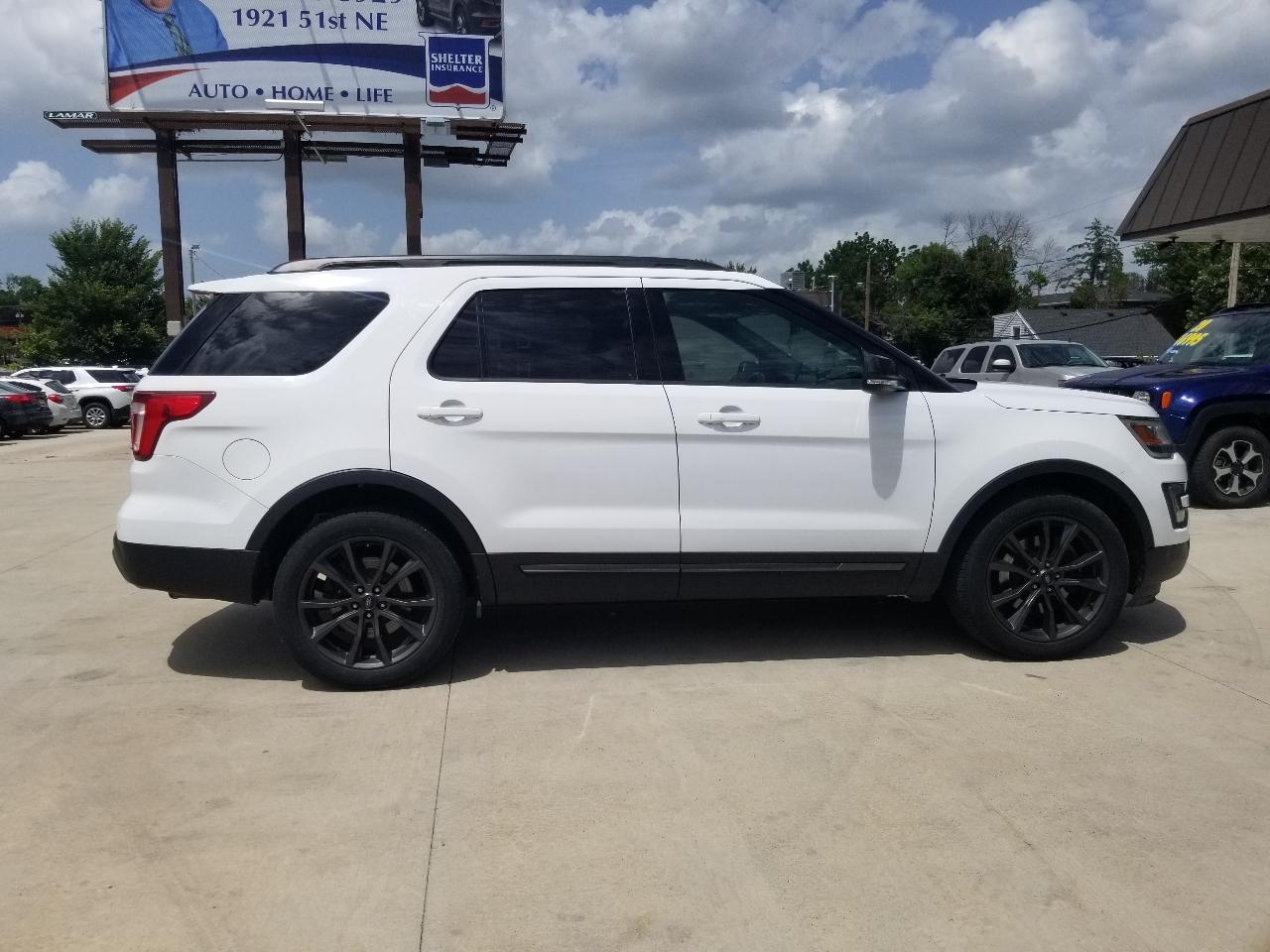 Ford Explorer XLT 4WD 2017