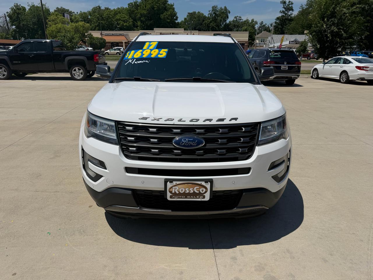 Ford Explorer XLT 4WD 2017