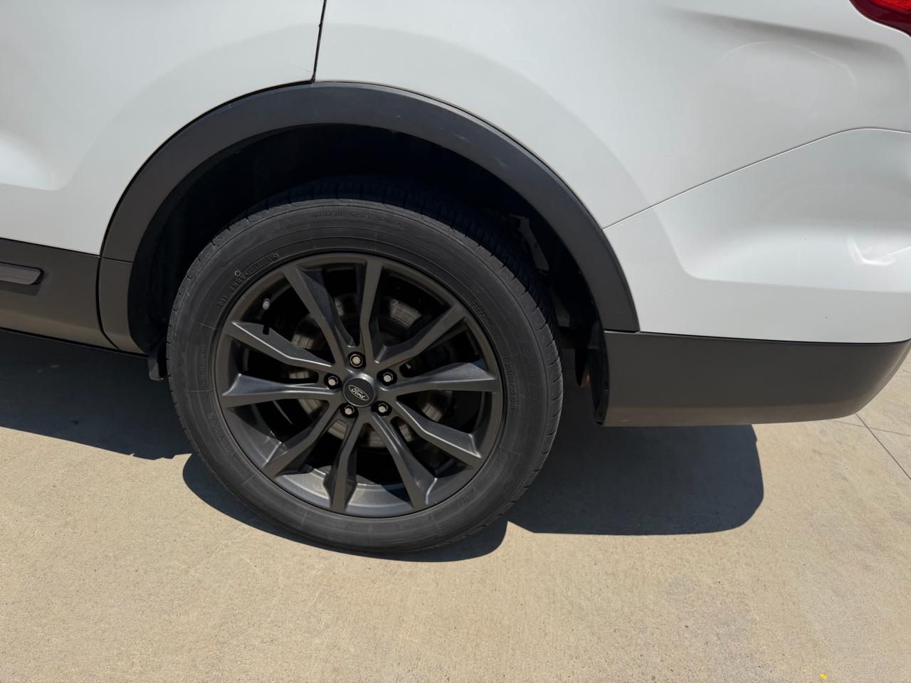 Ford Explorer XLT 4WD 2017