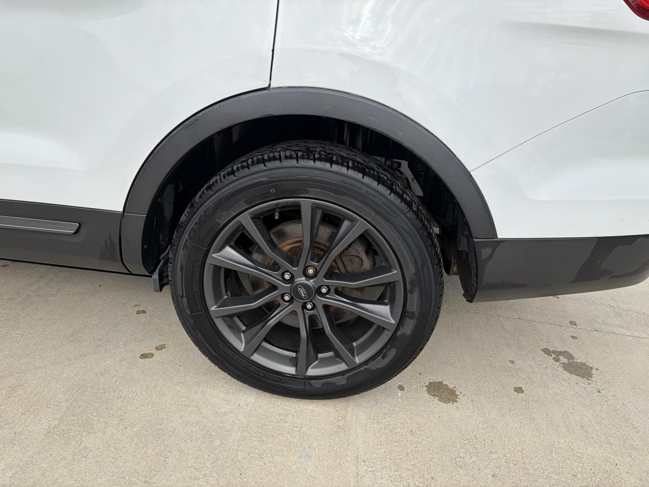 Ford Explorer XLT 4WD 2017
