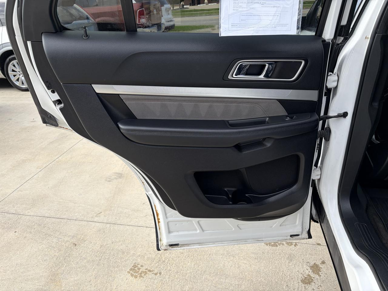 Ford Explorer XLT 4WD 2017