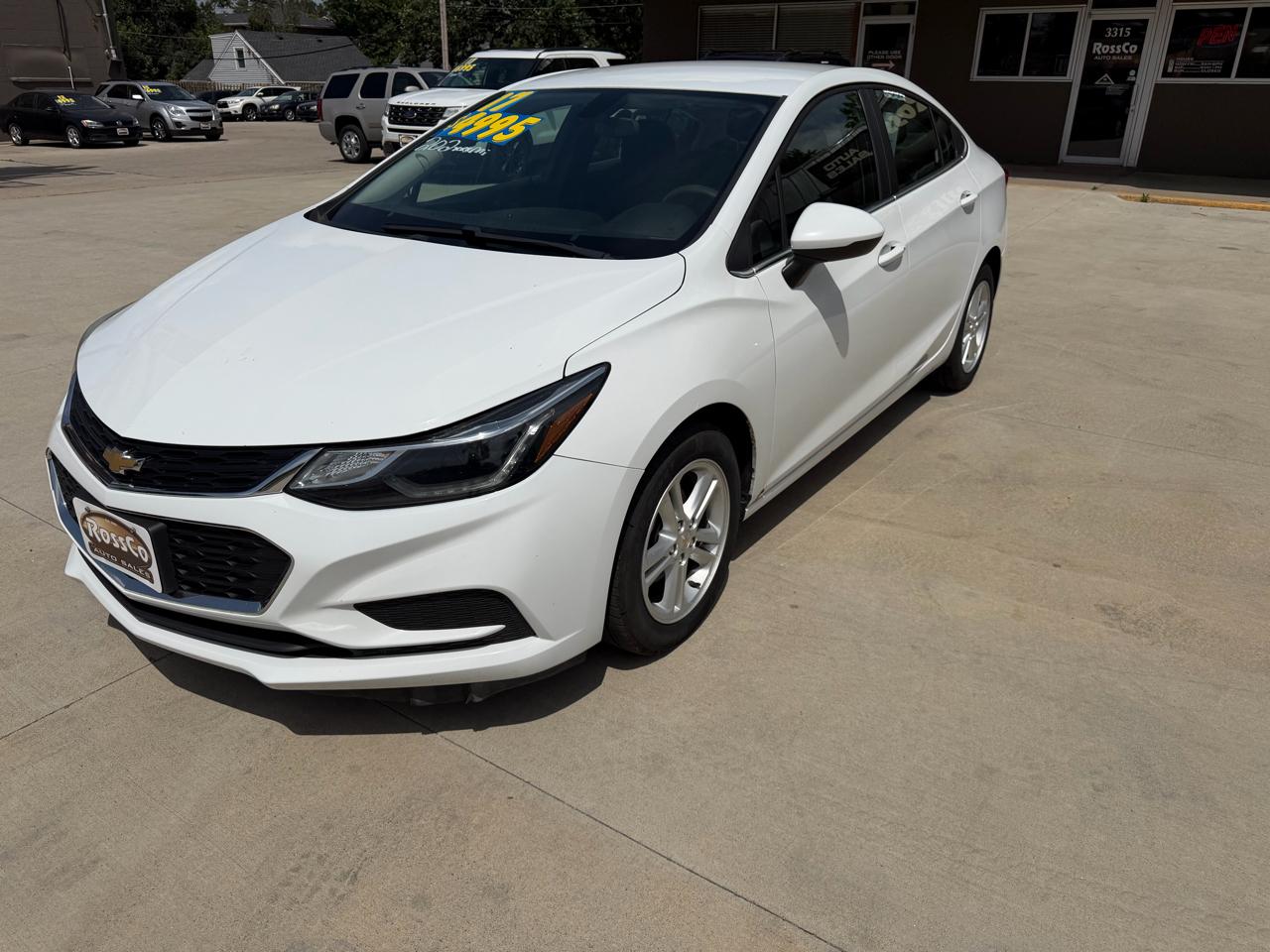 Chevrolet Cruze 4dr Sdn 1.4L LT w/1SD 2017