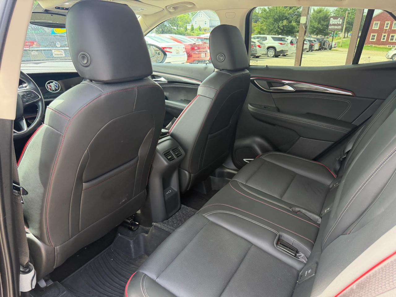 Buick Envision AWD 4dr Essence 2023
