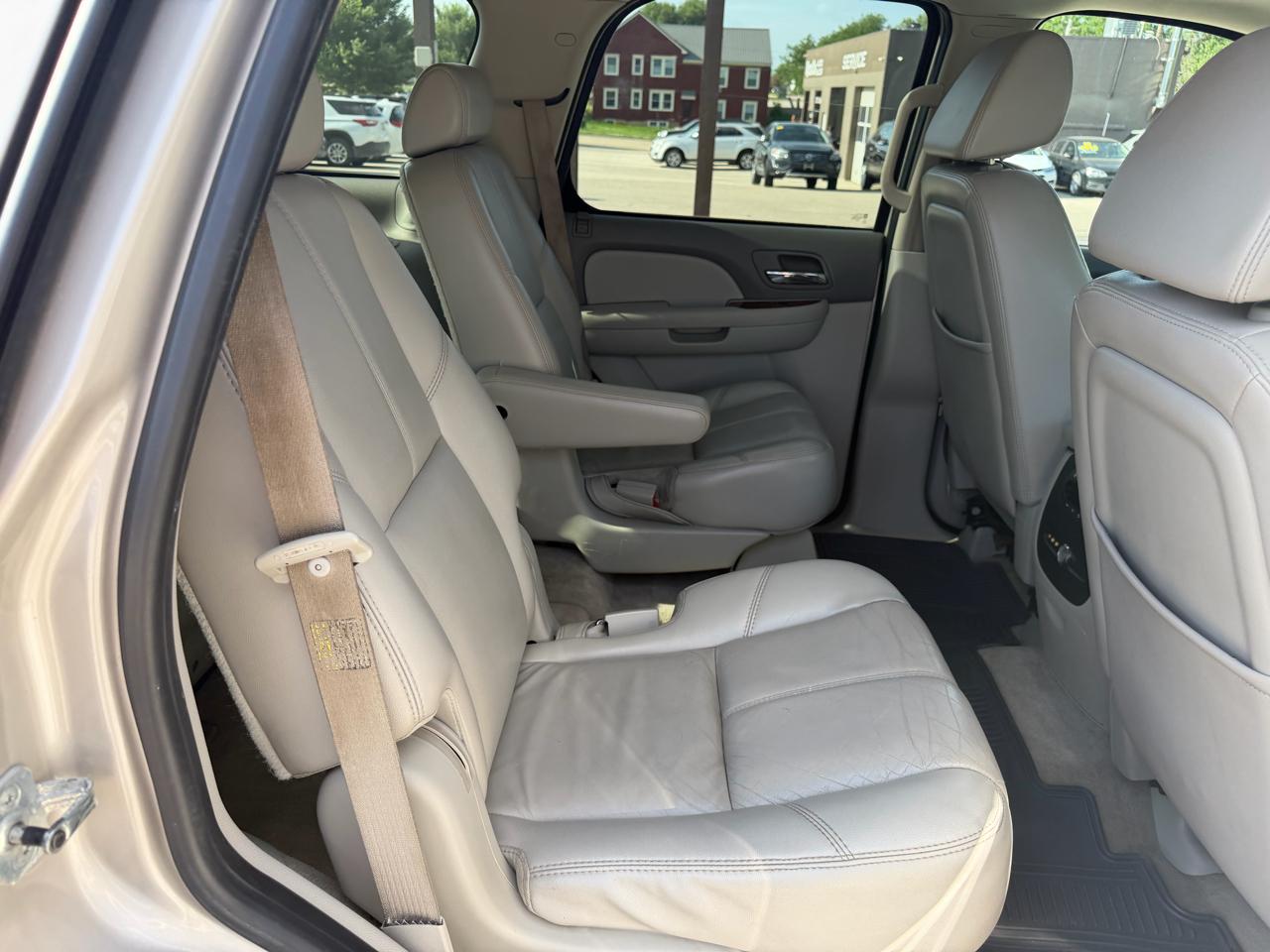 Chevrolet Tahoe 4WD 4dr 1500 LT 2007