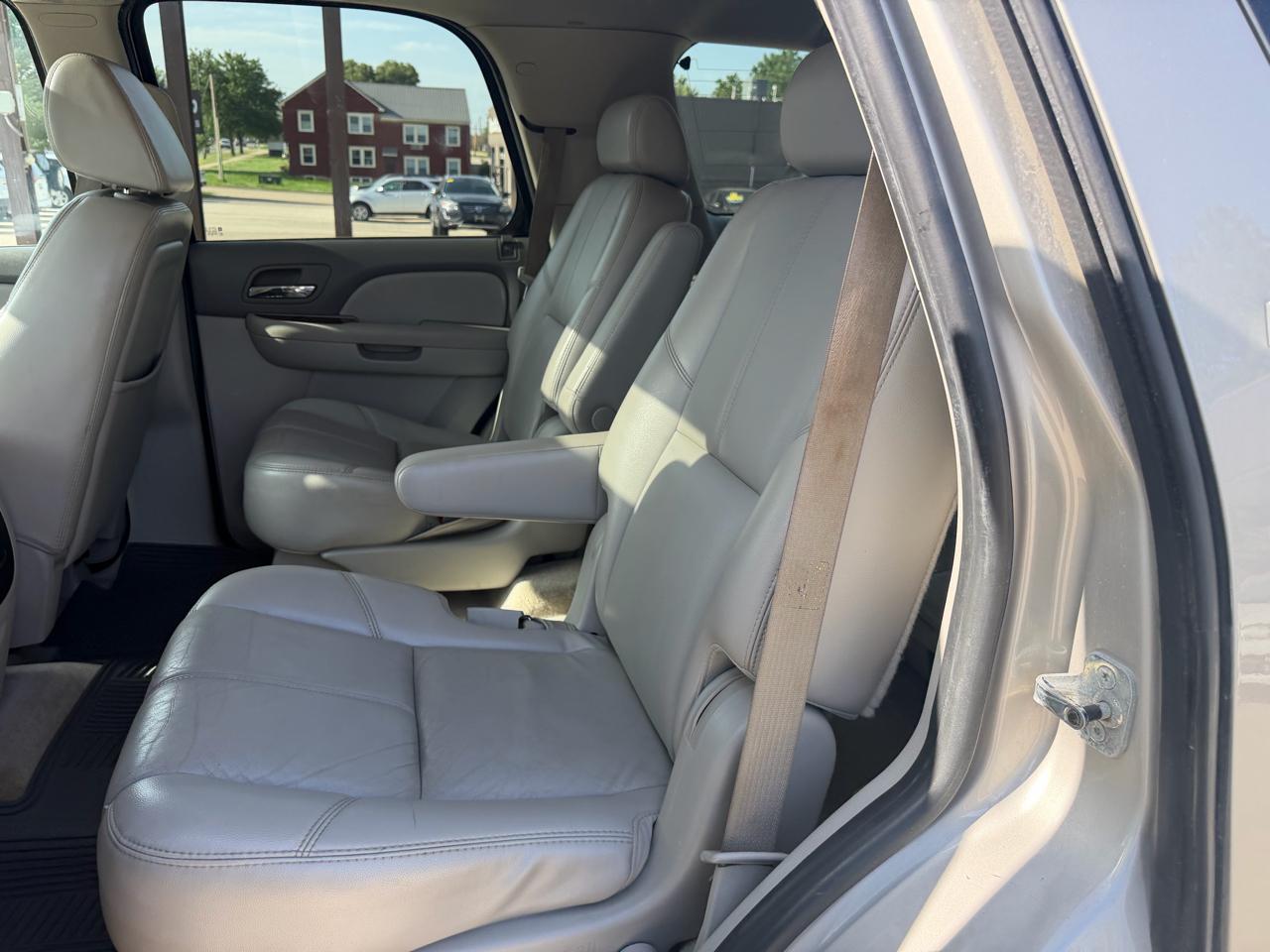 Chevrolet Tahoe 4WD 4dr 1500 LT 2007