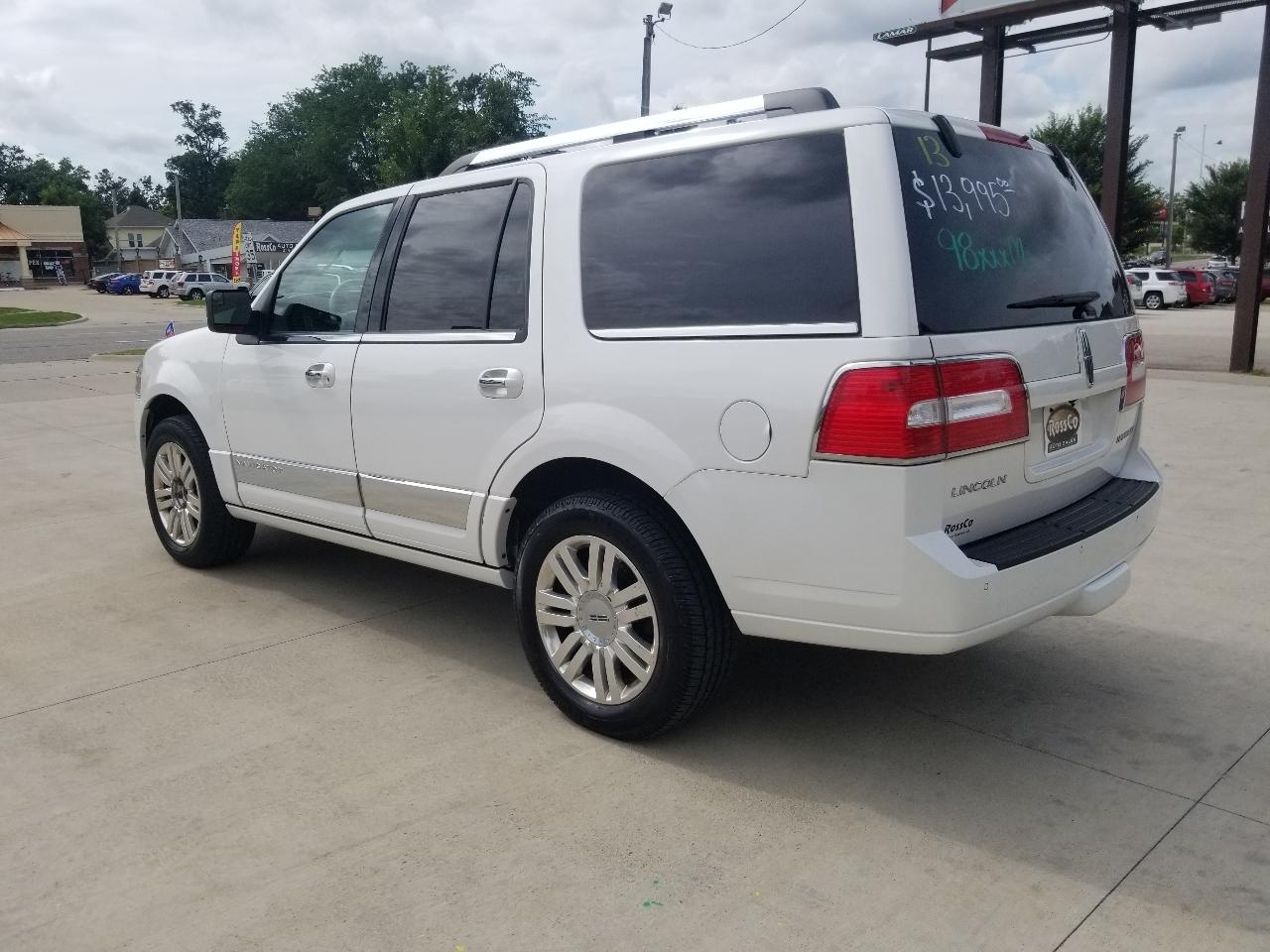 Lincoln Navigator 4WD 4dr 2013