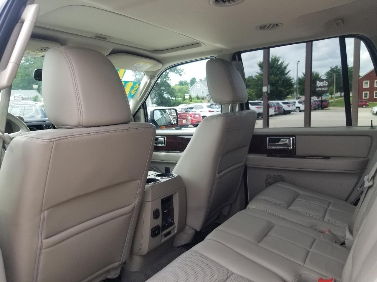 Lincoln Navigator 4WD 4dr 2013