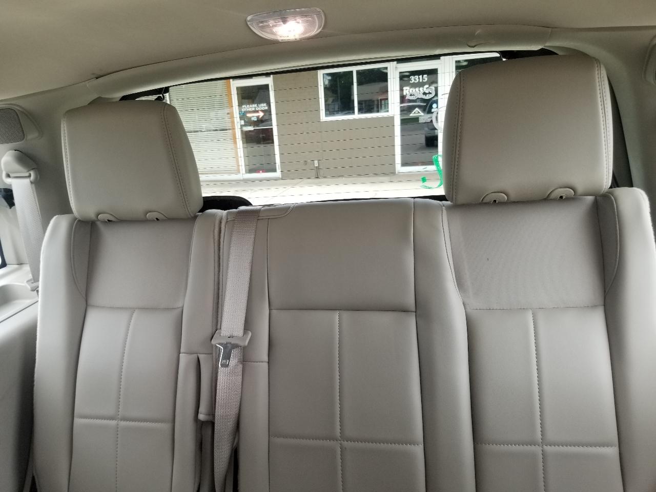 Lincoln Navigator 4WD 4dr 2013