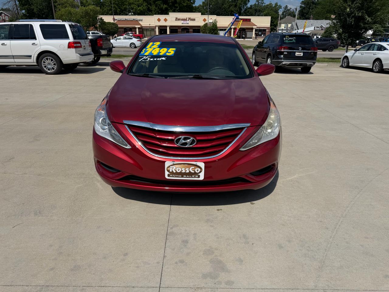 Hyundai Sonata 4dr Sdn 2.4L Auto GLS 2012