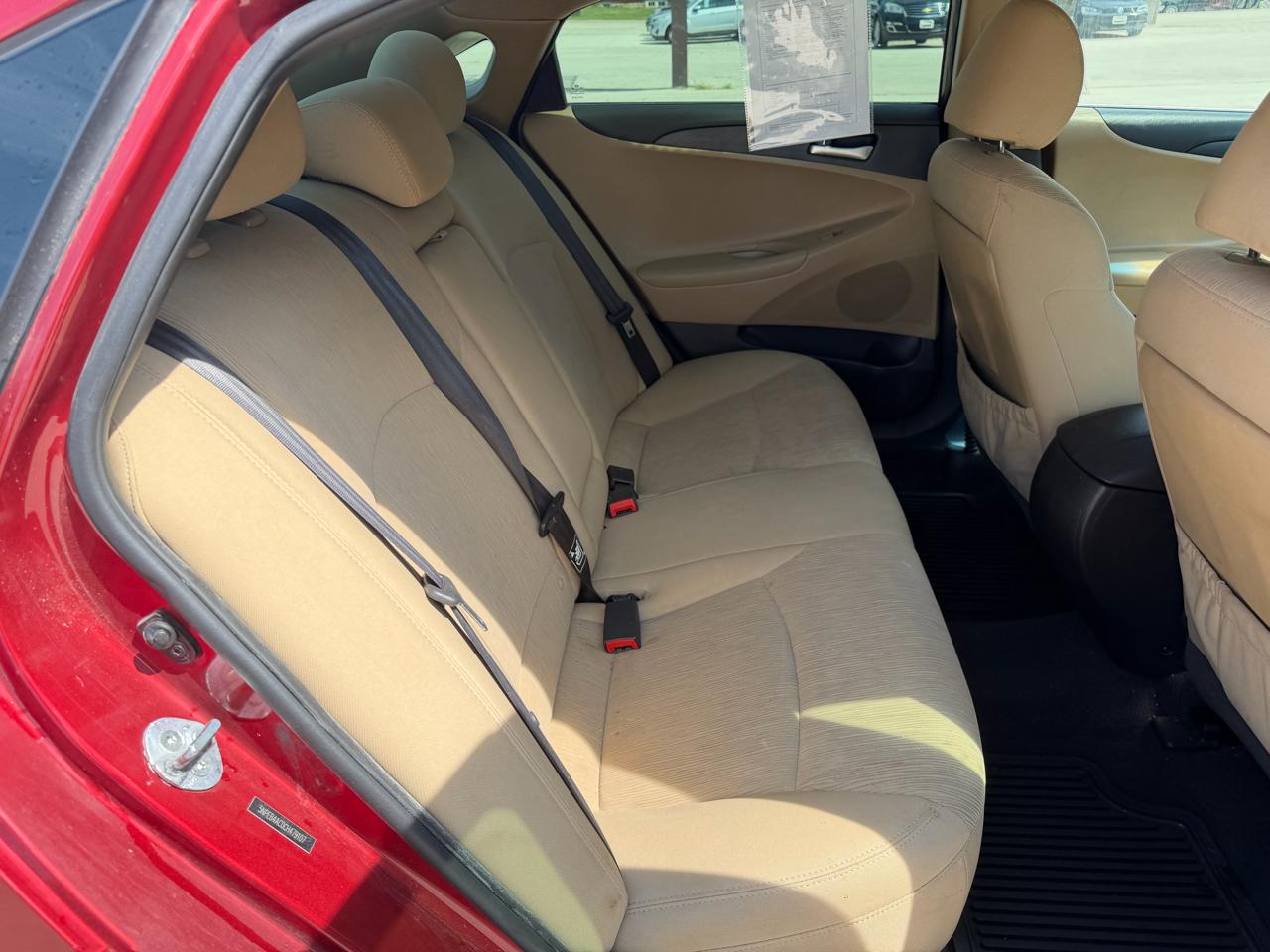 Hyundai Sonata 4dr Sdn 2.4L Auto GLS 2012