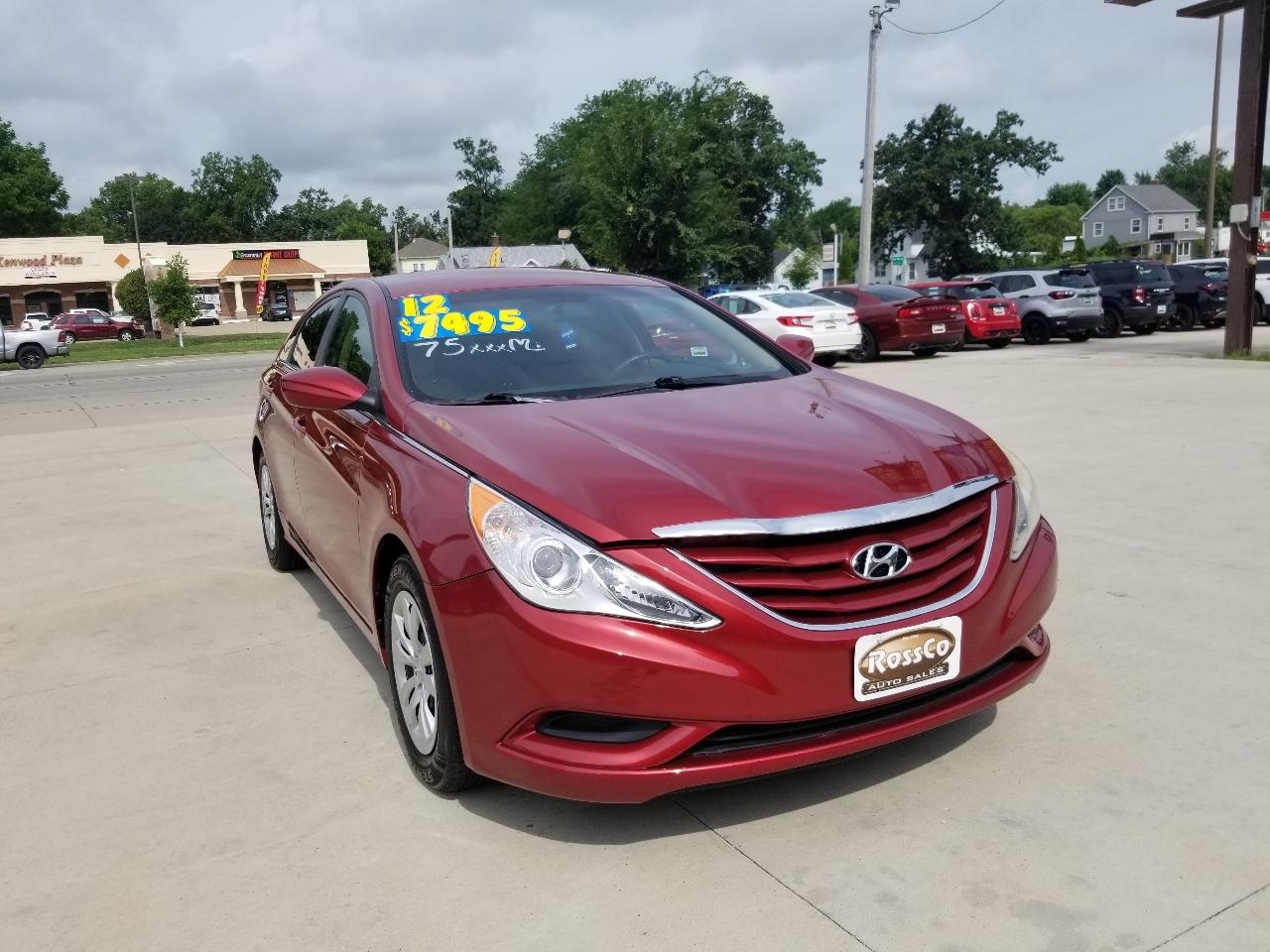 Hyundai Sonata 4dr Sdn 2.4L Auto GLS 2012