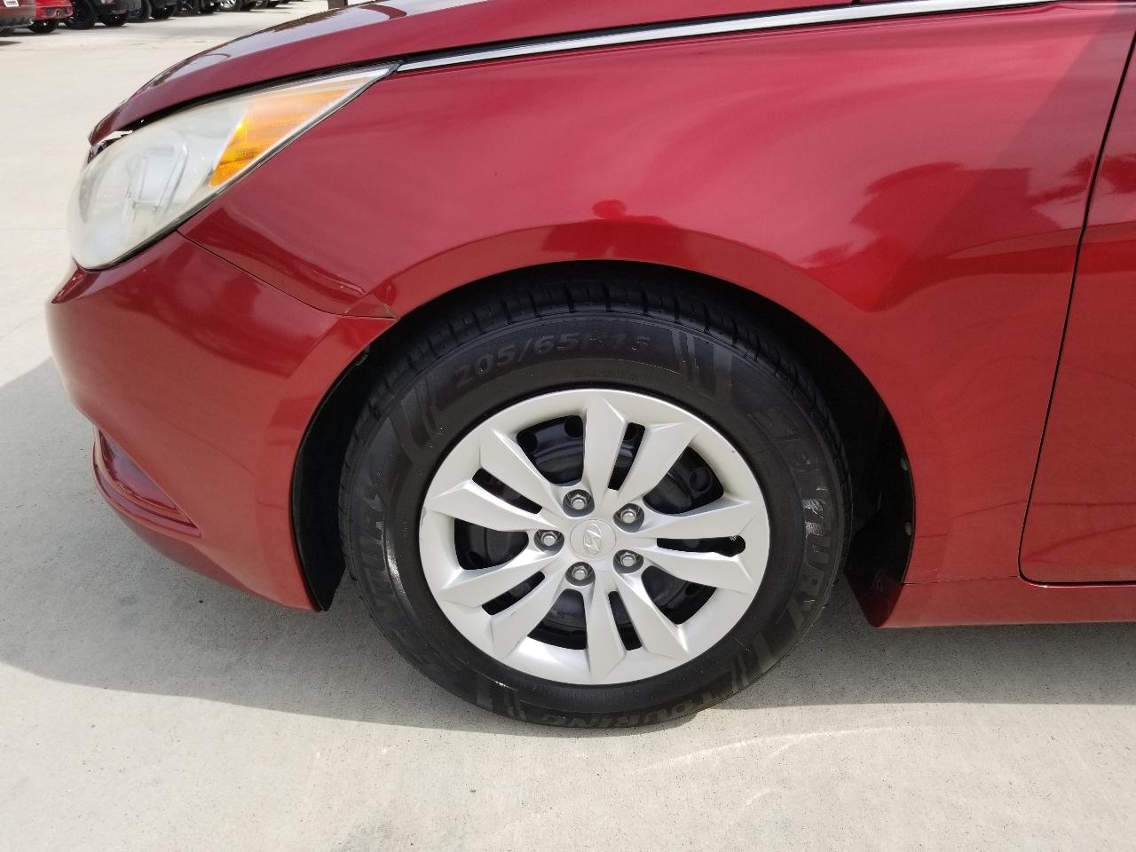 Hyundai Sonata 4dr Sdn 2.4L Auto GLS 2012