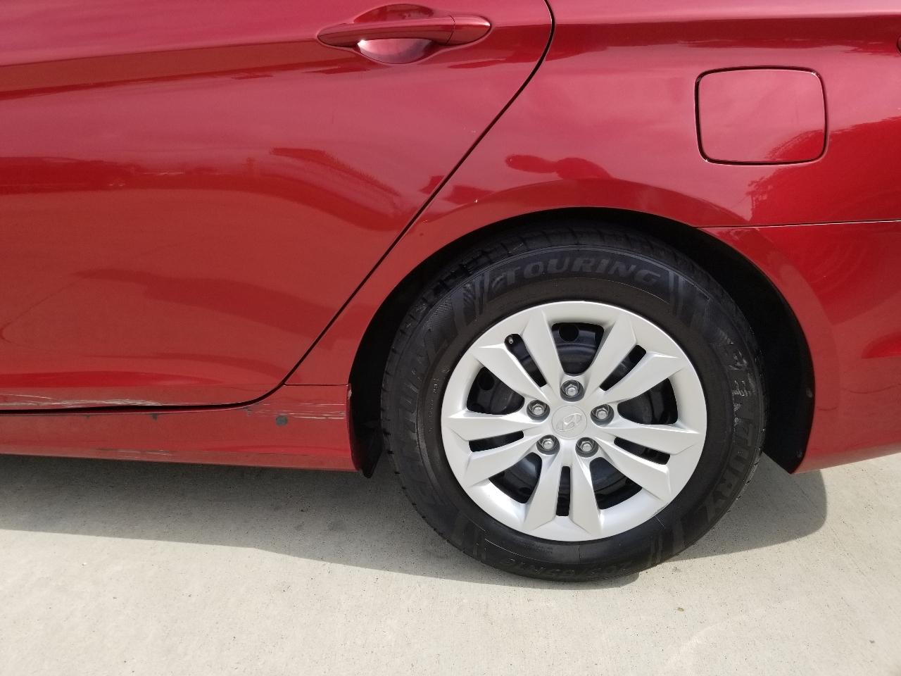 Hyundai Sonata 4dr Sdn 2.4L Auto GLS 2012