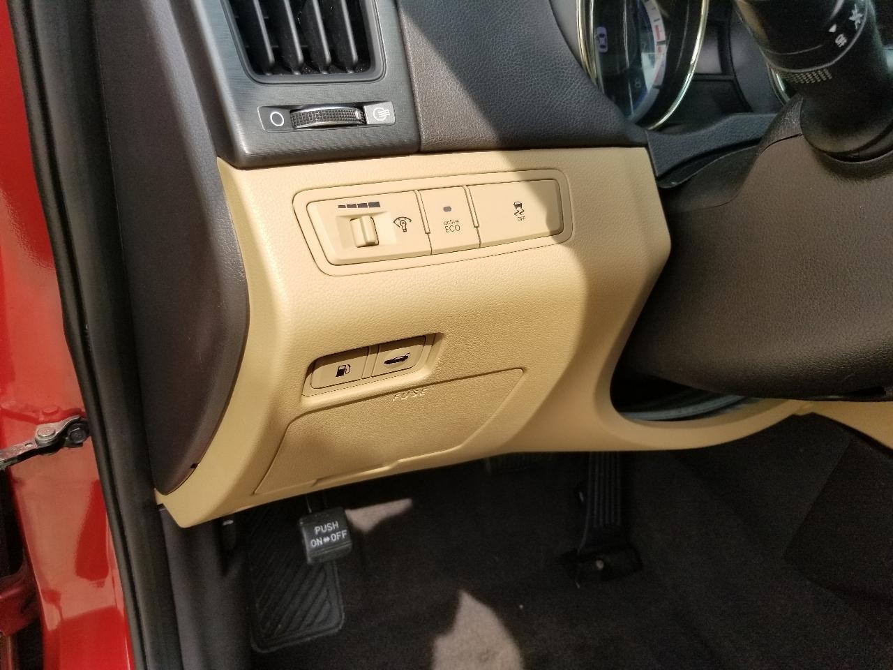 Hyundai Sonata 4dr Sdn 2.4L Auto GLS 2012