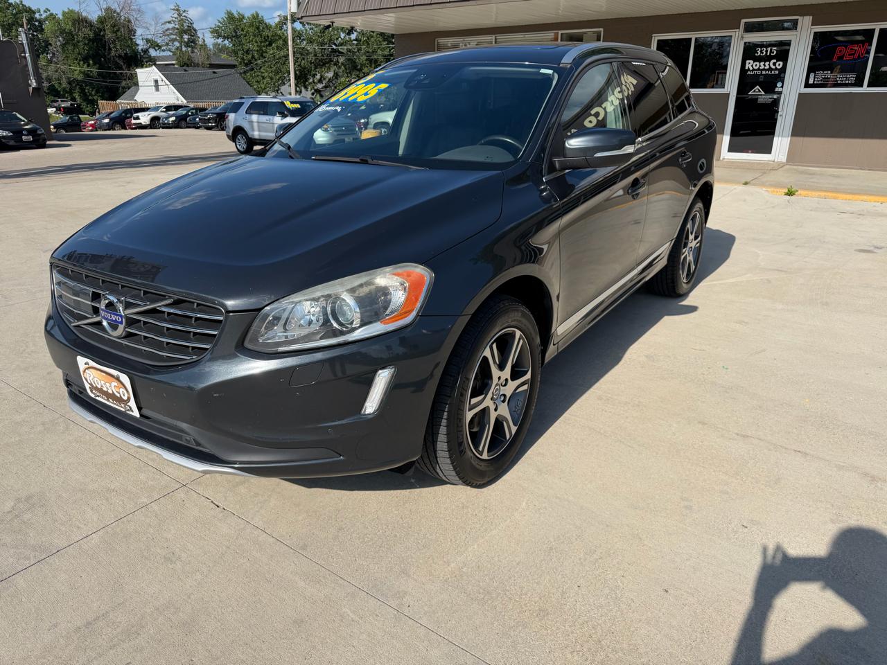 Volvo XC60 2015.5 AWD 4dr T6 Platinum 2015