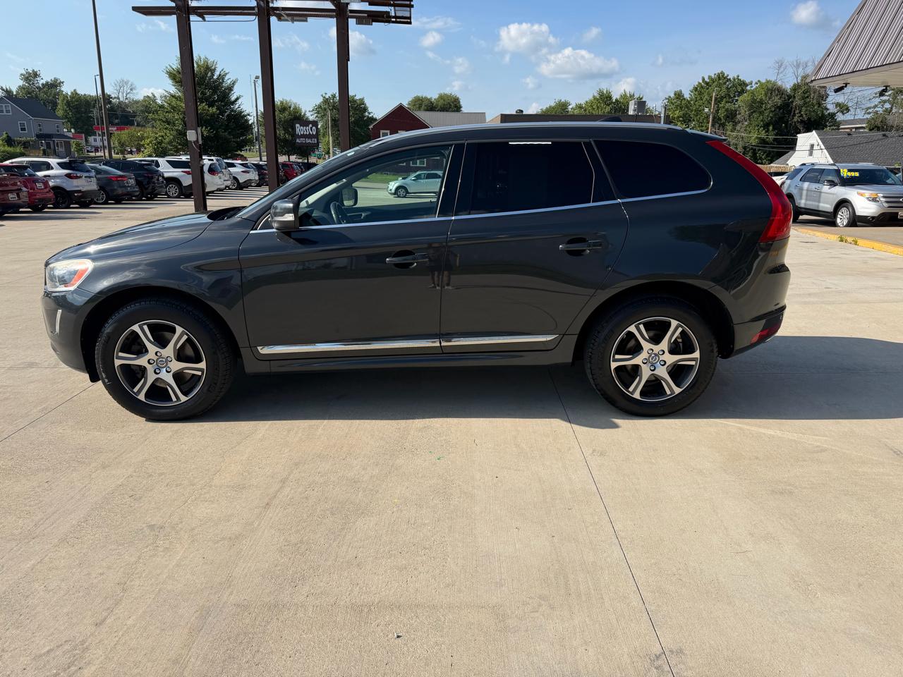 Volvo XC60 2015.5 AWD 4dr T6 Platinum 2015