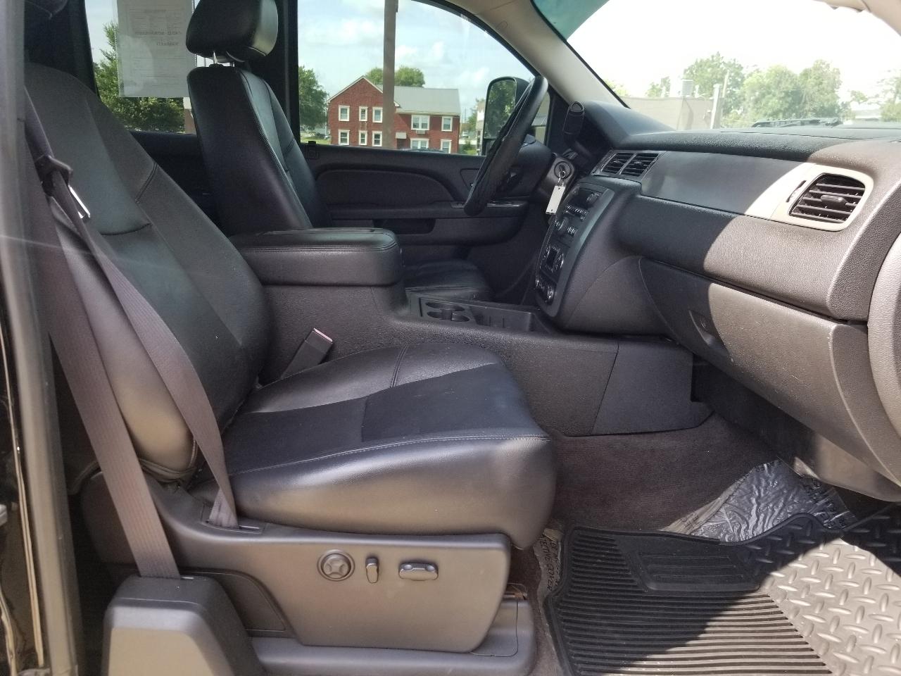 Chevrolet Silverado 2500HD 4WD Ext Cab 144.2" LTZ 2012