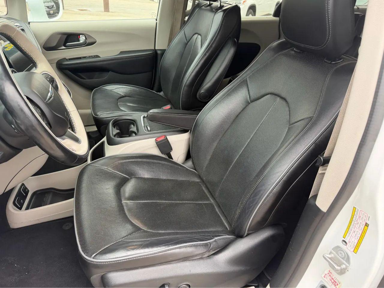 Chrysler Pacifica Limited FWD 2018