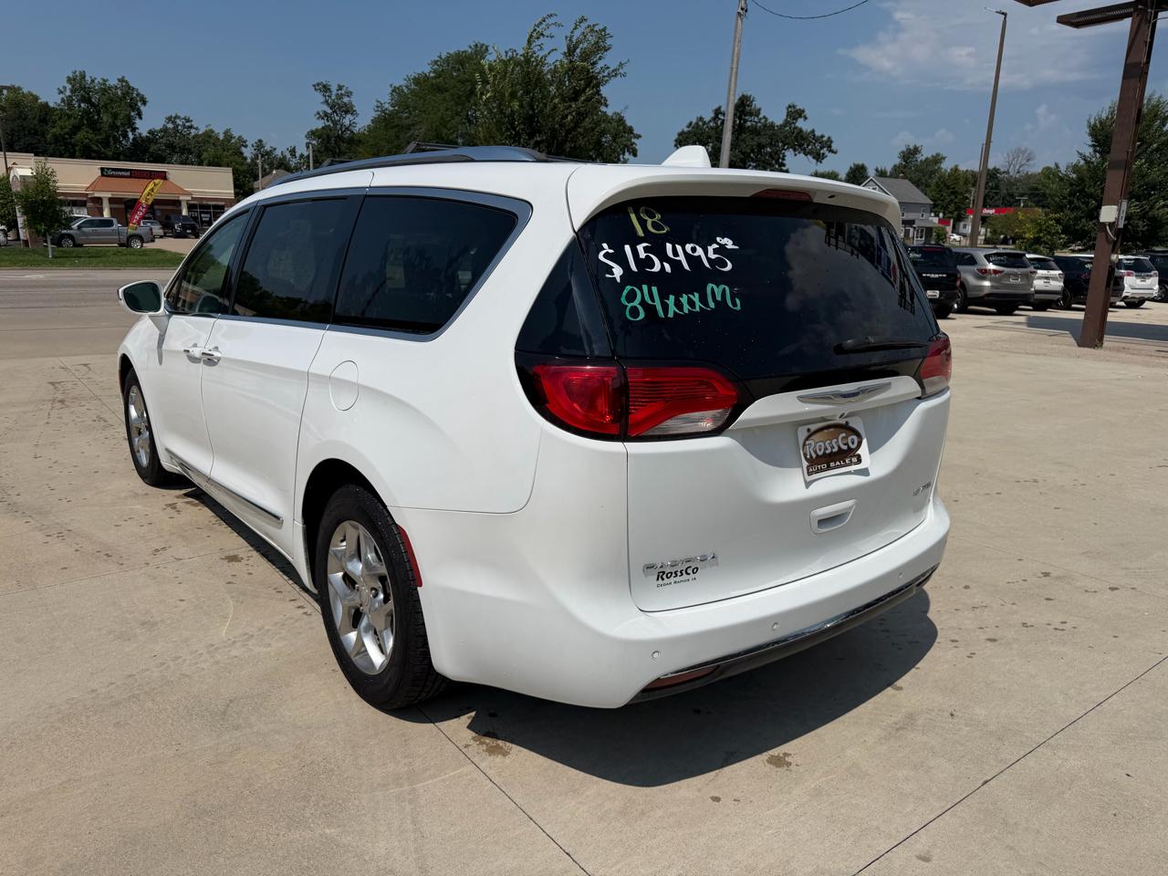 Chrysler Pacifica Limited FWD 2018