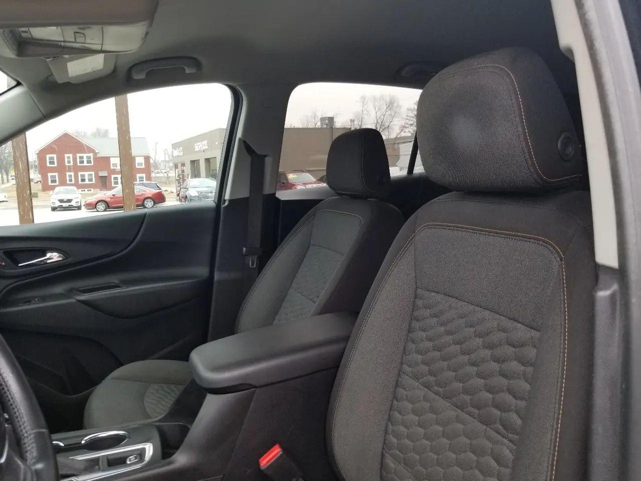 Chevrolet Equinox FWD 4dr LT w/1LT 2020