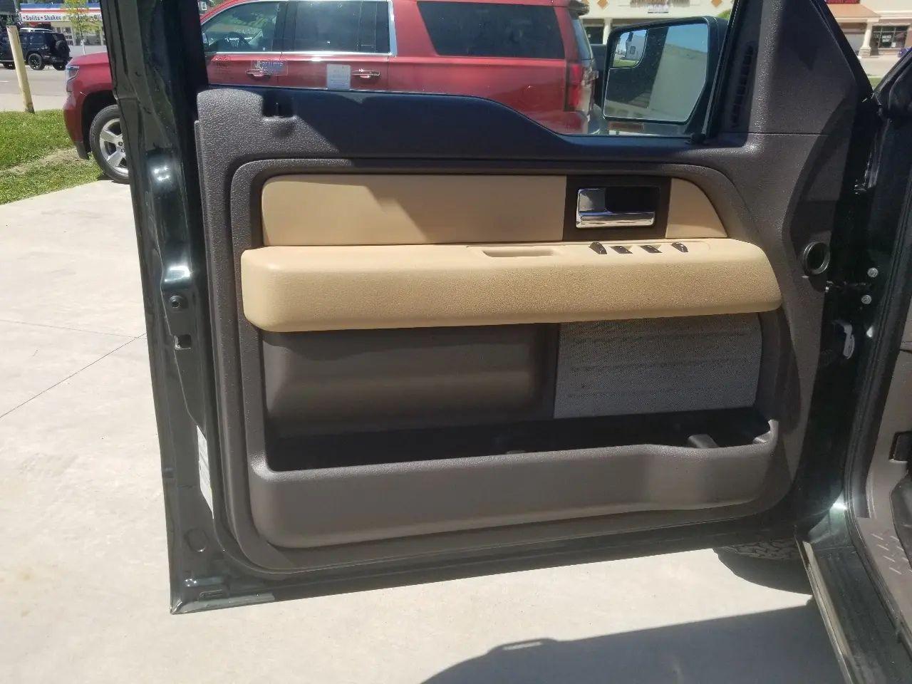 Ford F-150 XLT SuperCrew 4WD 2013