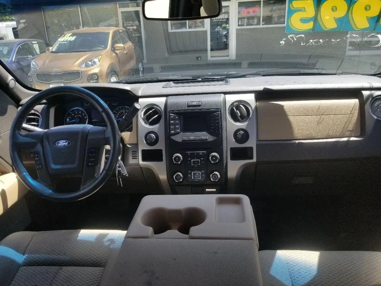 Ford F-150 XLT SuperCrew 4WD 2013
