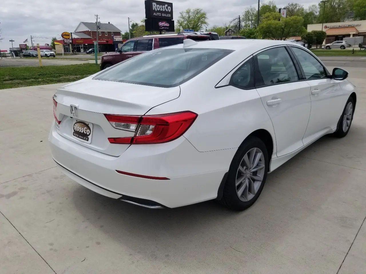 Honda Accord Sedan LX 1.5T CVT 2022