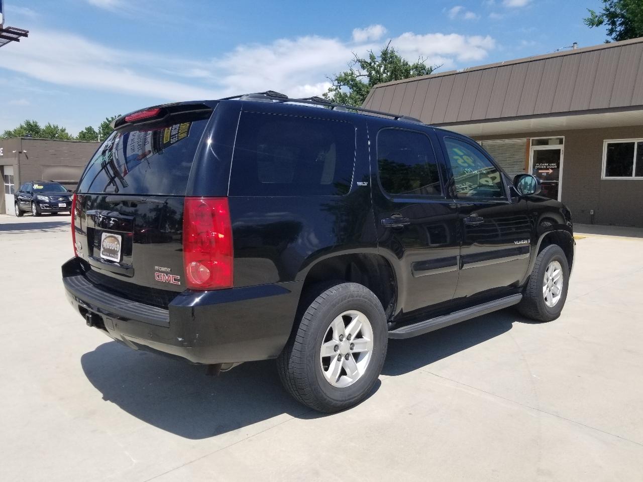 GMC Yukon 4WD 4dr 1500 SLT 2007