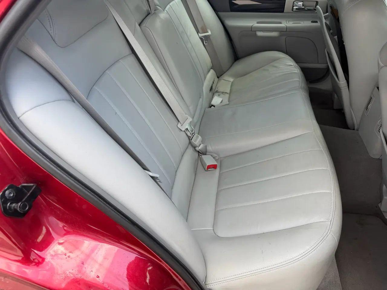 Lincoln LS 4dr Sdn V6 Auto w/Luxury Pkg 2004